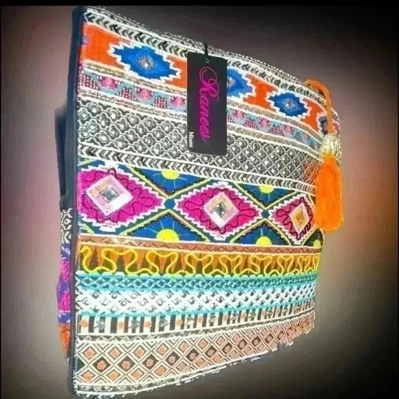Large Hand Beaded Bright and Vibrant Colors Tote Bag BNWT - Picture 3 of 11